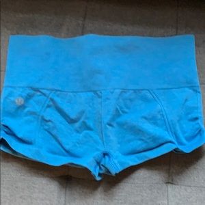 Blue lulu lemon hot yoga shorts